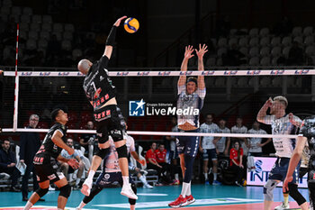 2024-11-10 - Actions of the game and players' images during the match between Sonepar Padova vs Vero Volley Monza match at Kioene Arena Padova - 10th Novembre 2024, during the VOLLEYBALL - SUPERLEAGUE SERIE A - SONEPAR PADOVA VS VERO VOLLEY MONZA - SUPERLEAGUE SERIE A - VOLLEYBALL