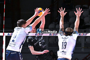 2024-11-10 - Actions of the game and players' images during the match between Sonepar Padova vs Vero Volley Monza match at Kioene Arena Padova - 10th Novembre 2024, during the VOLLEYBALL - SUPERLEAGUE SERIE A - SONEPAR PADOVA VS VERO VOLLEY MONZA - SUPERLEAGUE SERIE A - VOLLEYBALL