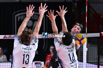 2024-11-10 - Actions of the game and players' images during the match between Sonepar Padova vs Vero Volley Monza match at Kioene Arena Padova - 10th Novembre 2024, during the VOLLEYBALL - SUPERLEAGUE SERIE A - SONEPAR PADOVA VS VERO VOLLEY MONZA - SUPERLEAGUE SERIE A - VOLLEYBALL