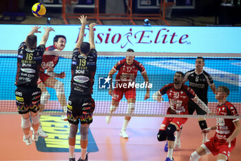 10/11/2024 - Brodie Hofer Prisma Taranto attack. - GIOIELLA PRISMA TARANTO VS SIR SUSA VIM PERUGIA - SUPERLEGA SERIE A - VOLLEY