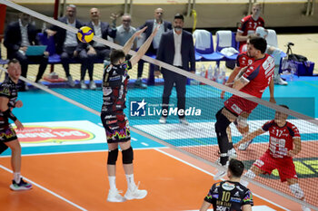 10/11/2024 - Roamy Alonso Prisma Taranto attack. - GIOIELLA PRISMA TARANTO VS SIR SUSA VIM PERUGIA - SUPERLEGA SERIE A - VOLLEY