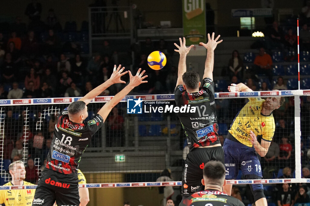 Cucine Lube Civitanova vs Valsa Group Modena - SUPERLEAGUE SERIE A - VOLLEYBALL