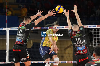 2024-11-17 - Attack (Valsa Group Modena) - CUCINE LUBE CIVITANOVA VS VALSA GROUP MODENA - SUPERLEAGUE SERIE A - VOLLEYBALL