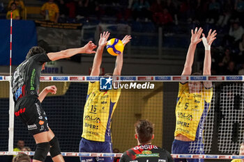 2024-11-17 - Mattia Bottolo (Cucine Lube Civitanova) - CUCINE LUBE CIVITANOVA VS VALSA GROUP MODENA - SUPERLEAGUE SERIE A - VOLLEYBALL