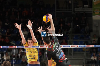 2024-11-17 - Attack Lagumdzija Adis( Cucine Lube Civitanova) - CUCINE LUBE CIVITANOVA VS VALSA GROUP MODENA - SUPERLEAGUE SERIE A - VOLLEYBALL