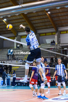 16/11/2024 - Faure Theo (Cisterna Volley) - CISTERNA VOLLEY VS GIOIELLA PRISMA TARANTO - SUPERLEGA SERIE A - VOLLEY