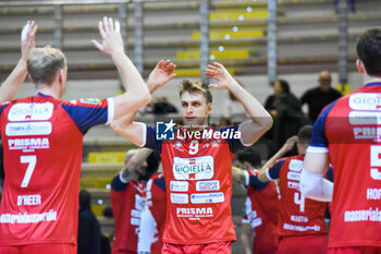 16/11/2024 - Gironi Fabrizio (Gioiella Prisma Taranto) - CISTERNA VOLLEY VS GIOIELLA PRISMA TARANTO - SUPERLEGA SERIE A - VOLLEY