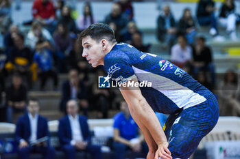 16/11/2024 - Nedeljkovic Aleksandar (Cisterna Volley) - CISTERNA VOLLEY VS GIOIELLA PRISMA TARANTO - SUPERLEGA SERIE A - VOLLEY