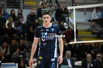 16/11/2024 - Faure Theo (Cisterna Volley) - CISTERNA VOLLEY VS GIOIELLA PRISMA TARANTO - SUPERLEGA SERIE A - VOLLEY