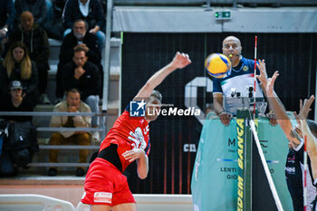 16/11/2024 - Gironi Fabrizio attack (Gioiella Prisma Taranto) - CISTERNA VOLLEY VS GIOIELLA PRISMA TARANTO - SUPERLEGA SERIE A - VOLLEY