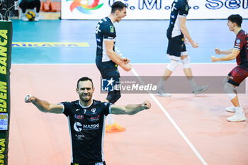 16/11/2024 - Ramon Jordi exultation (Cisterna Volley) - CISTERNA VOLLEY VS GIOIELLA PRISMA TARANTO - SUPERLEGA SERIE A - VOLLEY