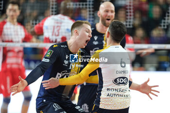 2024-11-24 - Rok Mozic of Rana Verona celebrates after scores a point during the match between Rana Verona and Gas Sales Bluenergy Piacenza, regular season of the SuperLega Italian Volleyball Championship 2024/2025, at Pala AGSM-AIM in Verona, Italy on November 24, 2024. - RANA VERONA VS GAS SALES BLUENERGY PIACENZA - SUPERLEAGUE SERIE A - VOLLEYBALL