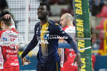 2024-11-24 - Noumory Keita of Rana Verona celebrates after scores a point during the match between Rana Verona and Gas Sales Bluenergy Piacenza, regular season of the SuperLega Italian Volleyball Championship 2024/2025, at Pala AGSM-AIM in Verona, Italy on November 24, 2024. - RANA VERONA VS GAS SALES BLUENERGY PIACENZA - SUPERLEAGUE SERIE A - VOLLEYBALL