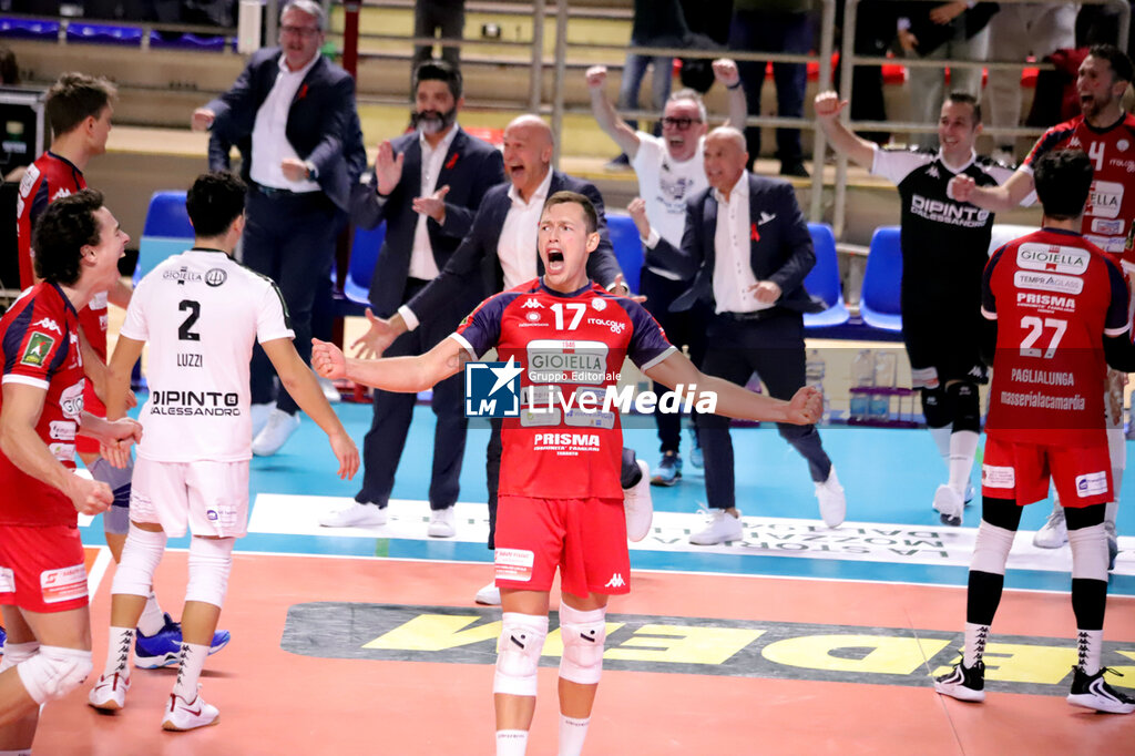 Gioiella Prisma Taranto vs Cucine Lube Civitanova - SUPERLEAGUE SERIE A - VOLLEYBALL