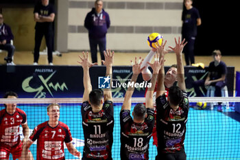 2024-11-24 - Hofer Brodie Prisma Taranto squashed. - GIOIELLA PRISMA TARANTO VS CUCINE LUBE CIVITANOVA - SUPERLEAGUE SERIE A - VOLLEYBALL