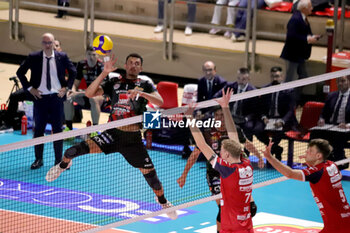 2024-11-24 - Chine nyeze Barthelemy Lube Civitanova. squashed. - GIOIELLA PRISMA TARANTO VS CUCINE LUBE CIVITANOVA - SUPERLEAGUE SERIE A - VOLLEYBALL