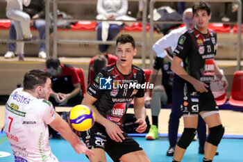 2024-11-24 - Balaso Fabio Lube Civitanova in receiving. - GIOIELLA PRISMA TARANTO VS CUCINE LUBE CIVITANOVA - SUPERLEAGUE SERIE A - VOLLEYBALL