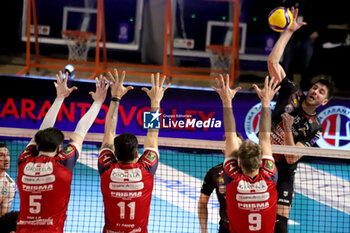 2024-11-24 - Dirlic Petar Lube Civitanova in attack. - GIOIELLA PRISMA TARANTO VS CUCINE LUBE CIVITANOVA - SUPERLEAGUE SERIE A - VOLLEYBALL