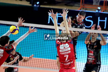 2024-11-24 - Podrascanin Marko Lube Civitanova in attack. - GIOIELLA PRISMA TARANTO VS CUCINE LUBE CIVITANOVA - SUPERLEAGUE SERIE A - VOLLEYBALL