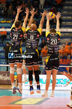 2024-11-23 - Demyanenko Danny-Tatarov Georgi-Cvanciger Gabrijel (Yuasa Battery Grottazzolina - YUASA BATTERY GROTTAZZOLINA VS CISTERNA VOLLEY - SUPERLEAGUE SERIE A - VOLLEYBALL