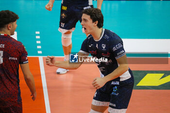 07/11/2024 - ALESSSANDRO FINAURI (CISTERNA VOLLEY ) - ALLIANZ MILANO VS CISTERNA VOLLEY - SUPERLEGA SERIE A - VOLLEY