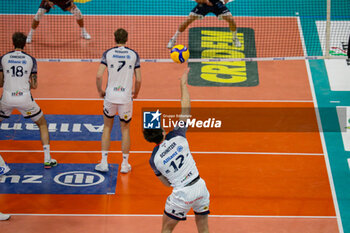 07/11/2024 - JORDAN SCHNITZER (POWERVOLLEY MILANO) - ALLIANZ MILANO VS CISTERNA VOLLEY - SUPERLEGA SERIE A - VOLLEY