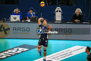 07/11/2024 - ALESSANDRO FANIZZA (CISTERNA VOLLEY) - ALLIANZ MILANO VS CISTERNA VOLLEY - SUPERLEGA SERIE A - VOLLEY