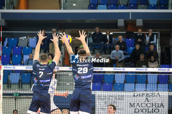 07/11/2024 - MONSTER BLOCK JORDI RAMON AND ALEKSANDAR NEDELJKOVIC (CISTERNA VOLLEY) - ALLIANZ MILANO VS CISTERNA VOLLEY - SUPERLEGA SERIE A - VOLLEY