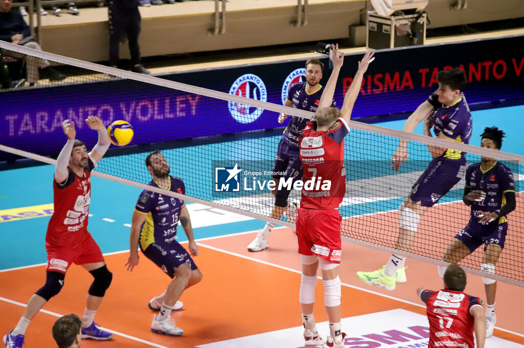 Gioiella Prisma Taranto vs Valsa Group Modena - SUPERLEAGUE SERIE A - VOLLEYBALL