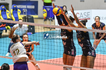 2024-02-07 - Alina Popova of Le Cannet in action during CEV Volleyball Cup, quarter-final match between Reale Mutua Fenera Chieri '76 vs Volero Le Cannet on 7 february 2024 at the PalaGianni Asti, Torino - REALE MUTUA FENERA CHIERI'76 VS VOLERO LE CANNET - CEV CUP WOMEN - VOLLEYBALL