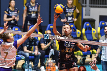 2024-02-07 - Ofelia Malinov of Chieri '76 in action during CEV Volleyball Cup, quarter-final match between Reale Mutua Fenera Chieri '76 vs Volero Le Cannet on 7 february 2024 at the PalaGianni Asti, Torino - REALE MUTUA FENERA CHIERI'76 VS VOLERO LE CANNET - CEV CUP WOMEN - VOLLEYBALL