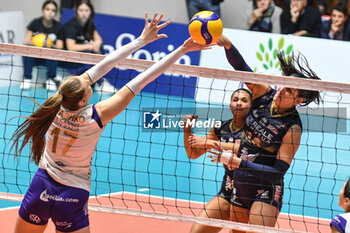 2024-02-07 - Katerina Zakchaiou of Chieri '76 in action during CEV Volleyball Cup, quarter-final match between Reale Mutua Fenera Chieri '76 vs Volero Le Cannet on 7 february 2024 at the PalaGianni Asti, Torino - REALE MUTUA FENERA CHIERI'76 VS VOLERO LE CANNET - CEV CUP WOMEN - VOLLEYBALL