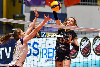 2024-02-07 - Camilla Weitzel of Chieri '76 in action during CEV Volleyball Cup, quarter-final match between Reale Mutua Fenera Chieri '76 vs Volero Le Cannet on 7 february 2024 at the PalaGianni Asti, Torino - REALE MUTUA FENERA CHIERI'76 VS VOLERO LE CANNET - CEV CUP WOMEN - VOLLEYBALL