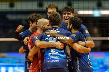 2024-01-17 - Exultation of Players of Mint Vero Volley Monza during CEV Volleyball Cup Men 2024 match between Mint VeroVolley Monza and Levski Sofia at Opiquad Arena, Monza, Italy on January 17, 2024 - MINT VERO VOLLEY MONZA VS LEVSKI SOFIA - CHALLENGE CUP MEN - VOLLEYBALL