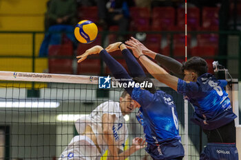 17/01/2024 - Spike of Vladimir Garkov (Levski Sofia) during CEV Volleyball Cup Men 2024 match between Mint VeroVolley Monza and Levski Sofia at Opiquad Arena, Monza, Italy on January 17, 2024 - MINT VERO VOLLEY MONZA VS LEVSKI SOFIA - CHALLENGE CUP MEN - VOLLEY