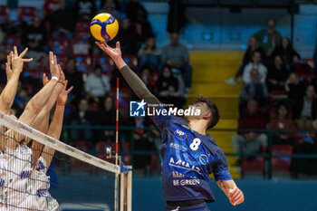 17/01/2024 - Tip of Nik Mujanovic (Vero Volley Monza) during CEV Volleyball Cup Men 2024 match between Mint VeroVolley Monza and Levski Sofia at Opiquad Arena, Monza, Italy on January 17, 2024 - MINT VERO VOLLEY MONZA VS LEVSKI SOFIA - CHALLENGE CUP MEN - VOLLEY
