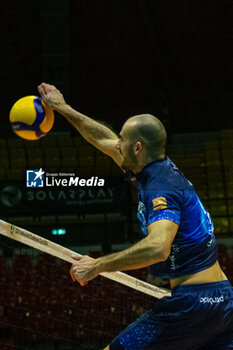 2024-01-17 - Spike of Gianluca Galassi (Vero Volley Monza) during CEV Volleyball Cup Men 2024 match between Mint VeroVolley Monza and Levski Sofia at Opiquad Arena, Monza, Italy on January 17, 2024 - MINT VERO VOLLEY MONZA VS LEVSKI SOFIA - CHALLENGE CUP MEN - VOLLEYBALL