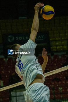 2024-01-17 - Spike of Venislav Antov (Levski Sofia) during CEV Volleyball Cup Men 2024 match between Mint VeroVolley Monza and Levski Sofia at Opiquad Arena, Monza, Italy on January 17, 2024 - MINT VERO VOLLEY MONZA VS LEVSKI SOFIA - CHALLENGE CUP MEN - VOLLEYBALL