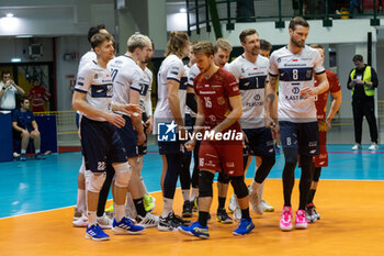 2024-02-27 - Players of Projekt Warszawa during Final CEV Challenge Cup Men 2024 match between Mint VeroVolley Monza and at Opiquad Arena, Monza, Italy on February 27, 2024 - FINAL - MINT VERO VOLLEY MONZA VS PROJEKT WARSZAWA - CHALLENGE CUP MEN - VOLLEYBALL