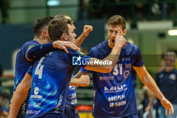 2024-02-27 - Happiness of Players of Mint Vero Volley Monza during Final CEV Challenge Cup Men 2024 match between Mint VeroVolley Monza and Projekt Warszawa at Opiquad Arena, Monza, Italy on February 27, 2024 - FINAL - MINT VERO VOLLEY MONZA VS PROJEKT WARSZAWA - CHALLENGE CUP MEN - VOLLEYBALL