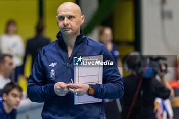 2024-02-27 - Head Coach Piotr Graban (Projekt Warszawa) during Final CEV Challenge Cup Men 2024 match between Mint VeroVolley Monza and Projekt Warszawa at Opiquad Arena, Monza, Italy on February 27, 2024 - FINAL - MINT VERO VOLLEY MONZA VS PROJEKT WARSZAWA - CHALLENGE CUP MEN - VOLLEYBALL