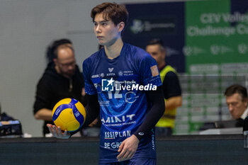 2024-02-27 - Ran Takahashi (Vero Volley Monza) during Final CEV Challenge Cup Men 2024 match between Mint VeroVolley Monza and Projekt Warszawa at Opiquad Arena, Monza, Italy on February 27, 2024 - FINAL - MINT VERO VOLLEY MONZA VS PROJEKT WARSZAWA - CHALLENGE CUP MEN - VOLLEYBALL