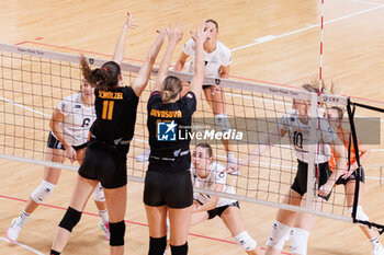 2024-10-09 - Marie Scholzel of Roma Volley Club and Gabriela Orvosova of Roma Volley Club during the CEV Volleyball Challenge Cup 2025 between Roma Volley Club and OK Kelteks on 9 oct 2024 at the Palazzetto dello Sport in Rome. - CEV VOLLEYBALL CHALLENGE CUP 2025 - CHALLENGE CUP MEN - VOLLEYBALL