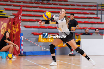 2024-10-09 - Giorgia Zannoni of Roma Volley Club during the CEV Volleyball Challenge Cup 2025 between Roma Volley Club and OK Kelteks on 9 oct 2024 at the Palazzetto dello Sport in Rome. - CEV VOLLEYBALL CHALLENGE CUP 2025 - CHALLENGE CUP MEN - VOLLEYBALL