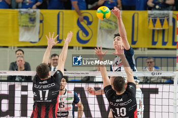2024-01-17 - Alessandro Michieletto of ITAS Trentino Volley in action during the match between ITAS Trentino Volley and Asseco Resovia Rzeszow, valid for Pool B of CEV Men Volley Champions League 2023/2024 at Il T Quotidiano Arena on January 17, 2023, Trento, Italy. - ITAS TRENTINO VS ASSECO RESOVIA RZESZOW - CHAMPIONS LEAGUE MEN - VOLLEYBALL
