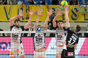 2024-02-29 - Block of Alessandro Michieletto of ITAS Trentino Volley and Marko Podrascanin of ITAS Trentino Volley during the match between ITAS Trentino Volley and Berlin Recycling Volleys, quarter of finals of CEV Men Volley Champions League 2023/2024 at Il T Quotidiano Arena on February 29, 2024, Trento, Italy. - QUARTER OF FINALS - ITAS TRENTINO VS BERLIN RECYCLING VOLLEYS - CHAMPIONS LEAGUE MEN - VOLLEYBALL