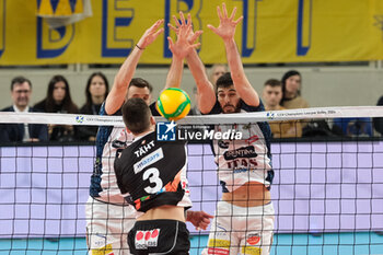 2024-02-29 - Block of Daniele Lavia of ITAS Trentino Volley during the match between ITAS Trentino Volley and Berlin Recycling Volleys, quarter of finals of CEV Men Volley Champions League 2023/2024 at Il T Quotidiano Arena on February 29, 2024, Trento, Italy. - QUARTER OF FINALS - ITAS TRENTINO VS BERLIN RECYCLING VOLLEYS - CHAMPIONS LEAGUE MEN - VOLLEYBALL