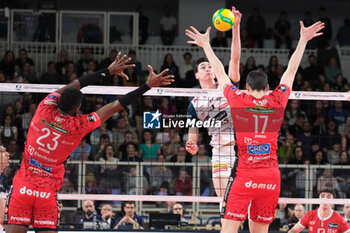2024-03-13 - Spike of Alessandro Michieletto of ITAS Trentino Volley during the match between ITAS Trentino Volley and Cucine Lube Civitanova, semifinals of CEV Men Volley Champions League 2023/2024 at Il T Quotidiano Arena on March 13, 2024, Trento, Italy. - SEMILFINALS - ITAS TRENTINO VS CUCINE LUBE CIVITANOVA - CHAMPIONS LEAGUE MEN - VOLLEYBALL