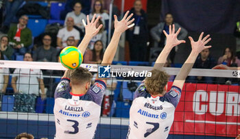 13/11/2024 - MONSTER BLOCK FERRE REGGERS AND JACOPO LARIZZA (POWERVOLLEY MILANO) - ALLIANZ MILANO VS KNACK ROESELARE - CHAMPIONS LEAGUE MEN - VOLLEY