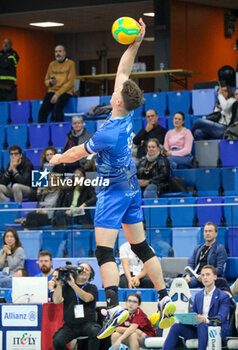 13/11/2024 - SEPPE ROTTY (KNACK VOLLEY ROESELARE) - ALLIANZ MILANO VS KNACK ROESELARE - CHAMPIONS LEAGUE MEN - VOLLEY